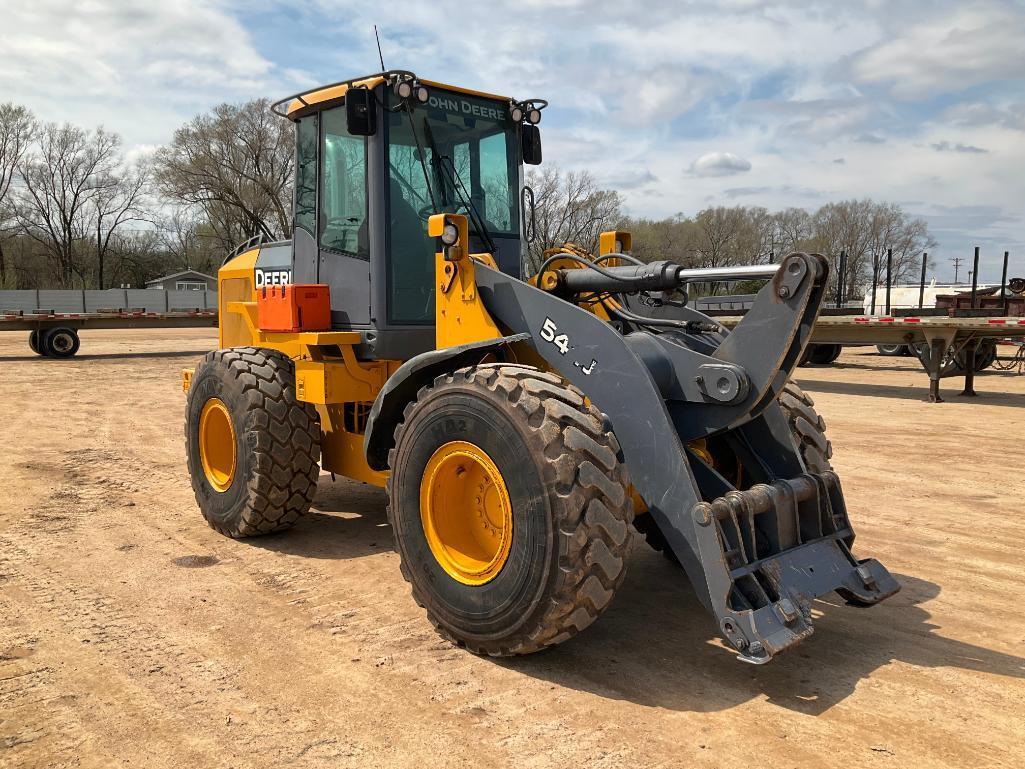 2006 John Deere 544 J wheel loader; cab w/ A.C.; JRB style Q.C.; 20.5R-25 tires; 3rd valve; 15,695