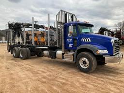 (TITLE) 2017 Mack GU 813 tandem axle log truck; Mack MP8 445 C 12.8 litre engine; Maxi Torque ES 10