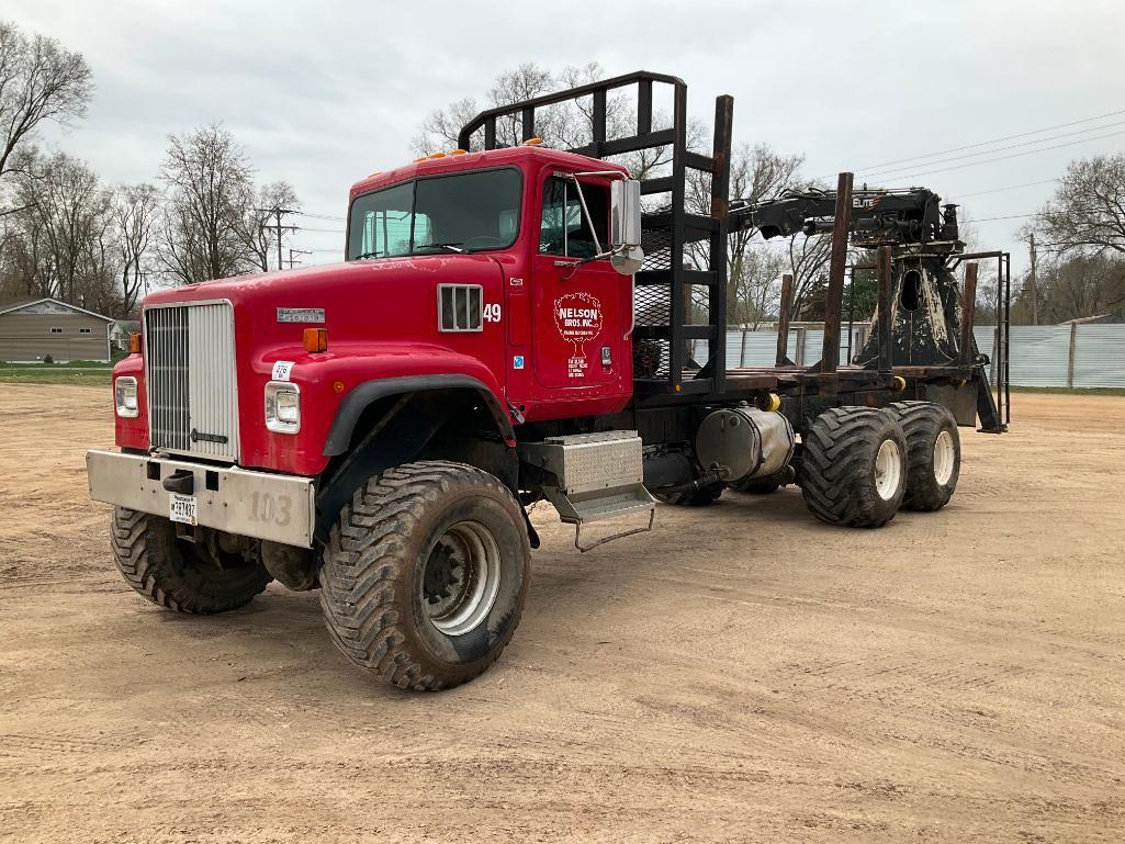 (TITLE) 1997 IHC PayStar 5000 SFA 6x6 pre hauler truck; Cummins M-11 Plus engine; Eaton Fuller 10