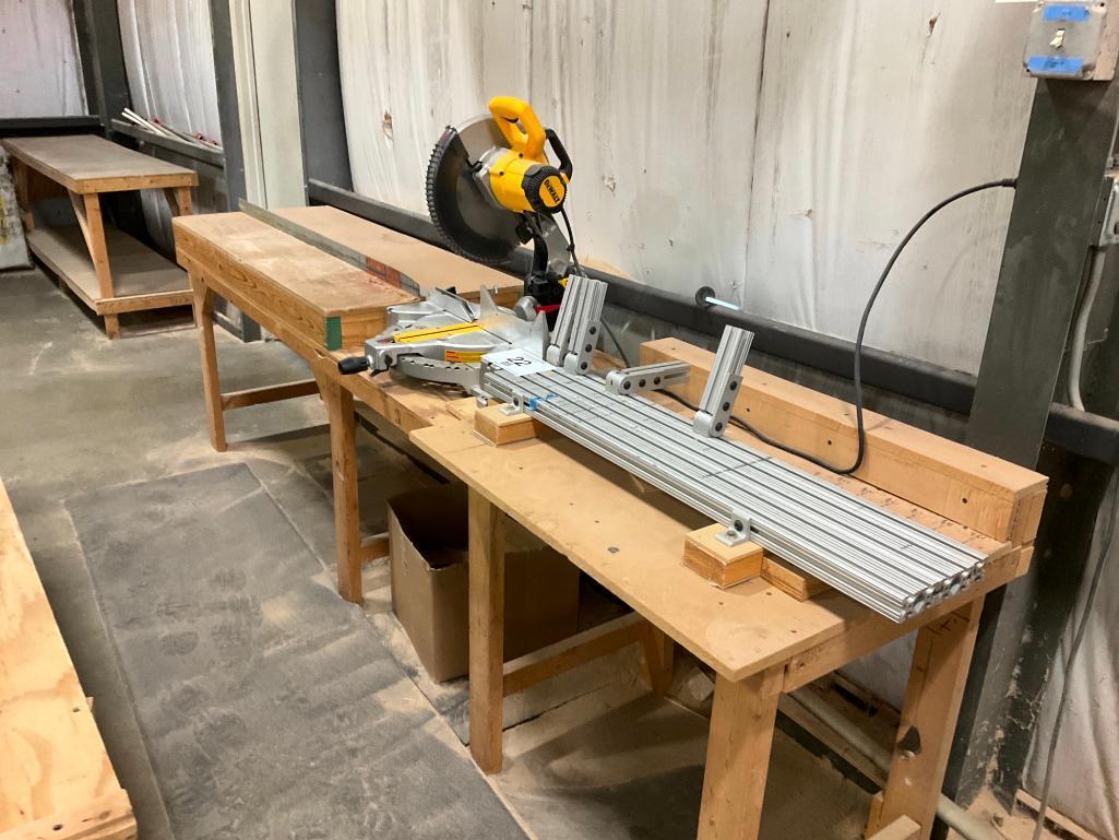 DeWalt DW 715 mitre saw on table.