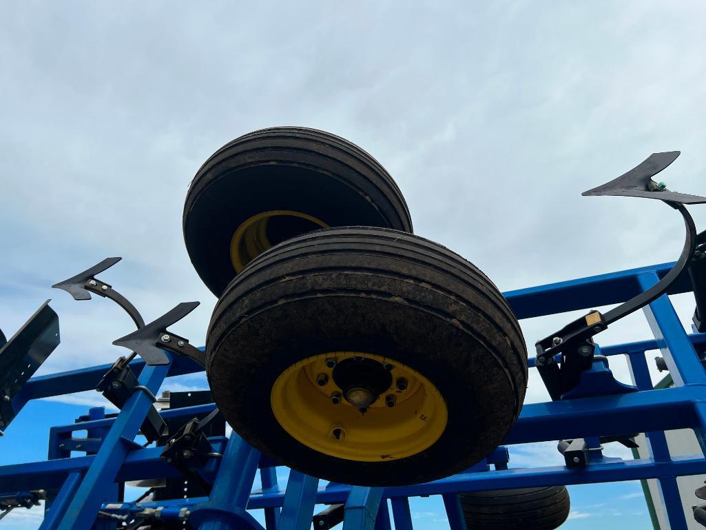 2014 Landoll 8530-22 22' soil finisher, rock flex disk gang, 5 bar spike harrow, walking tandem base