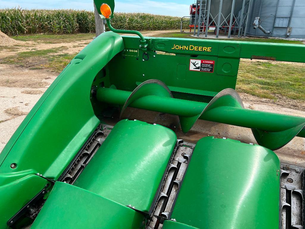 2015 John Deere 606C Stalk Master 6-row chopping corn head, hyd. deck plates, knife rolls, transport