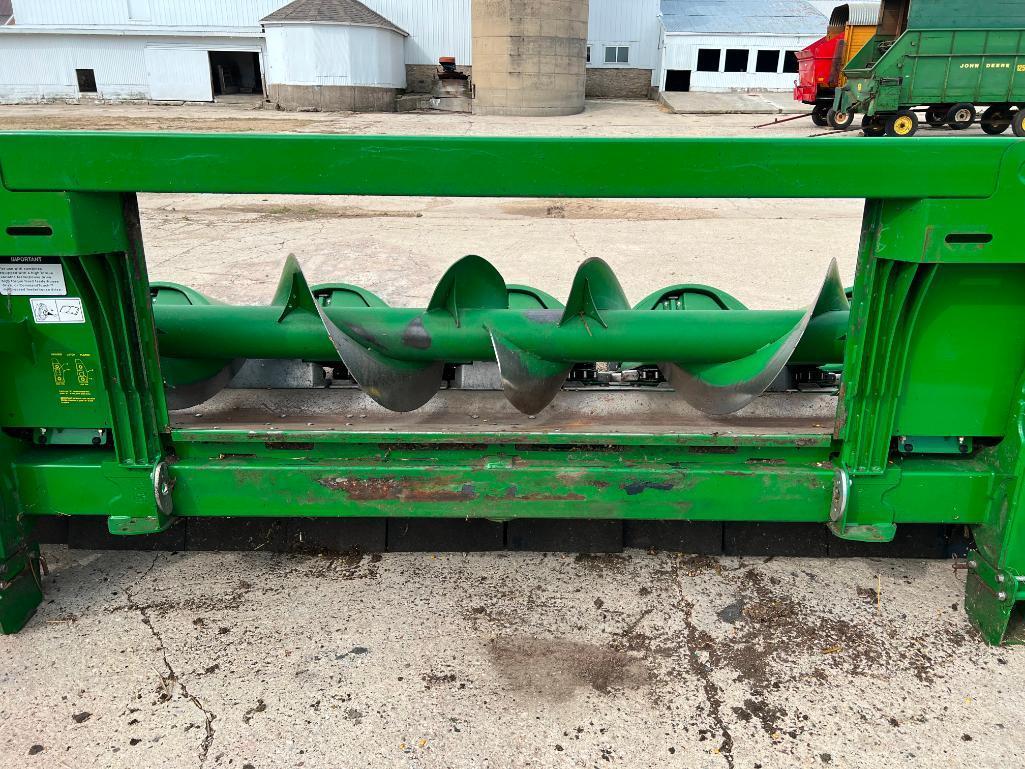 2015 John Deere 606C Stalk Master 6-row chopping corn head, hyd. deck plates, knife rolls, transport