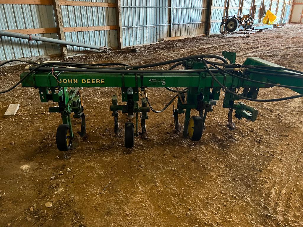 John Deere 725 6-row front mount cultivator, brackets for John Deere 4240 tractor, set up to side