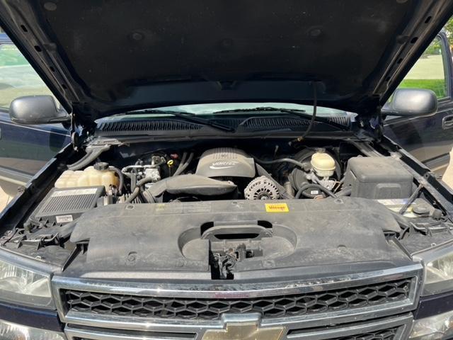 2006 Chevy 1500 Silverado pickup truck, 4 x 4, crew cab, 5.3L gas engine, auto trans, 174,902 miles,