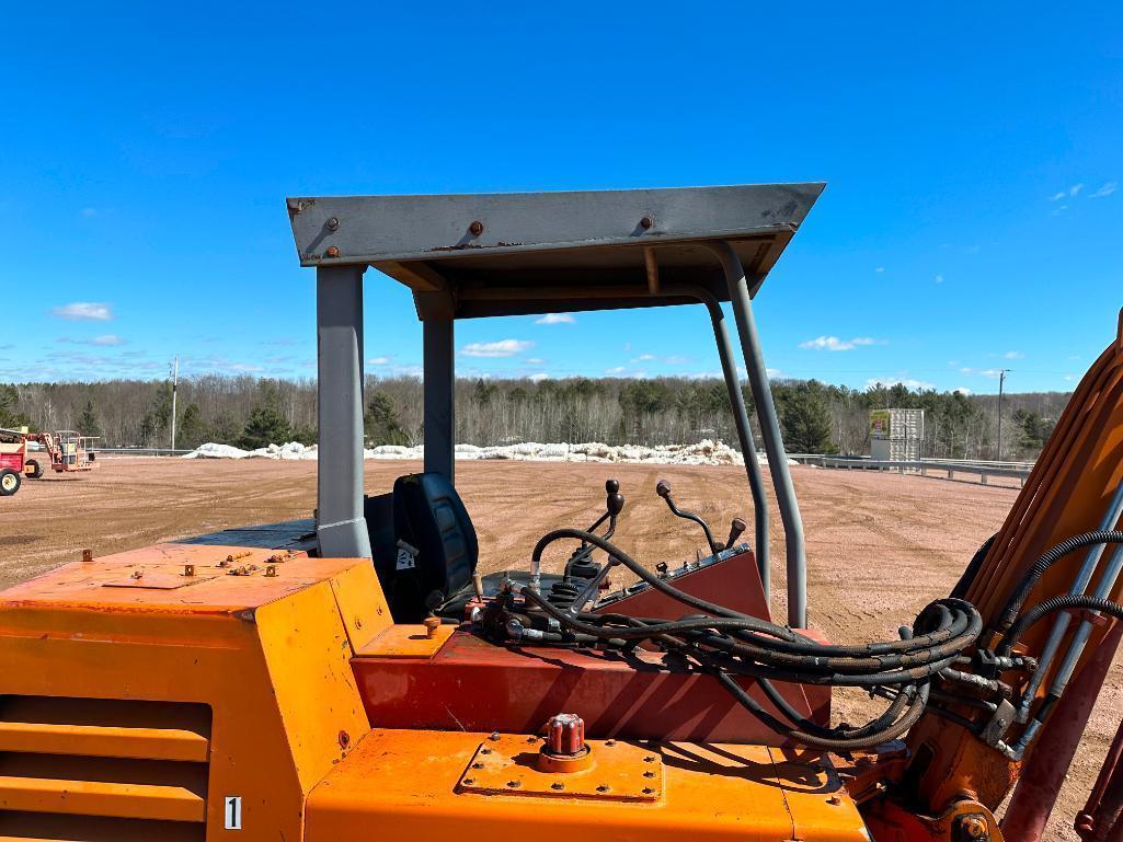 Takeuchi F3 Tiger excavator, OROPS, steel tracks, hyd thumb, front blade, runs & operates, 3,773 hrs