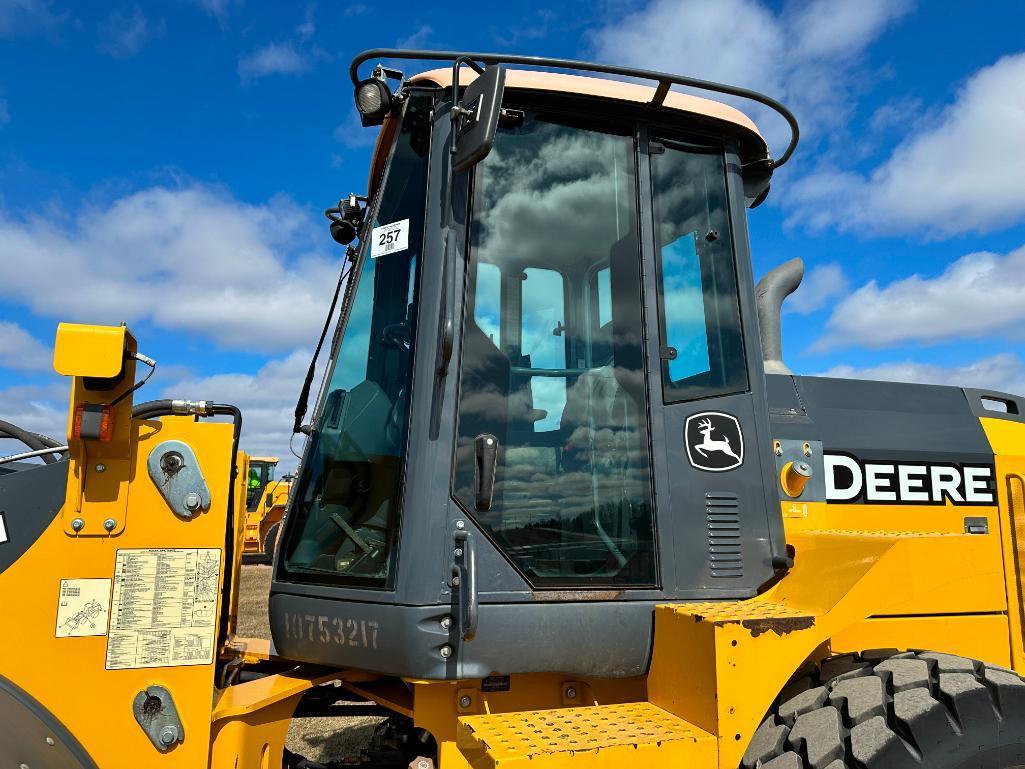 2018 John Deere 544K II wheel loader, cab w/ AC, 20.5x25 tires, 4-spd powershift trans, JRB quick