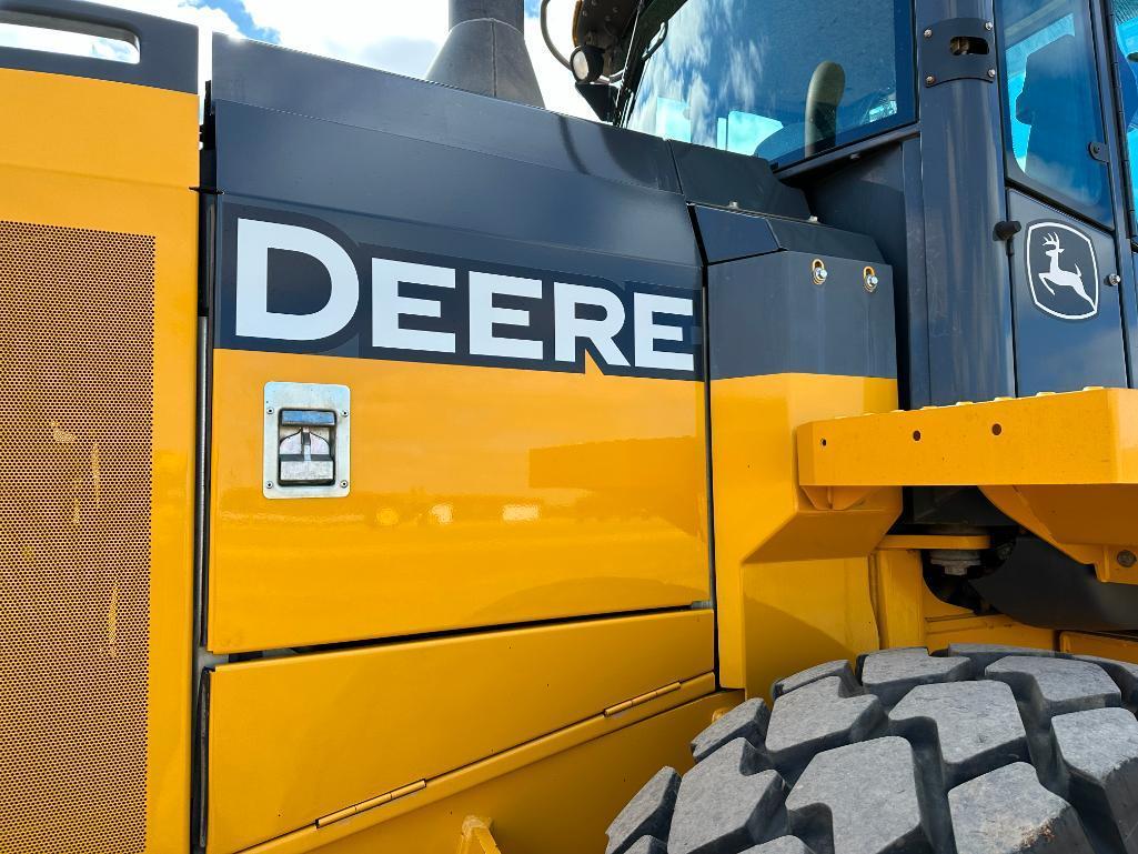 2018 John Deere 544K II wheel loader, cab w/ AC, 20.5x25 tires, 4-spd powershift trans, JRB quick