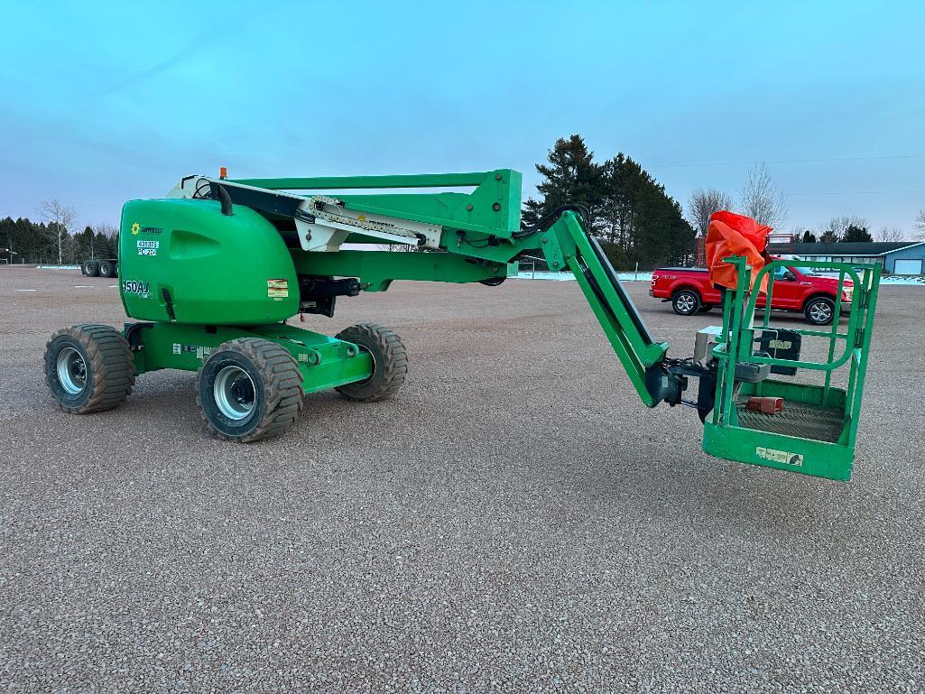 2012 JLG 450AJ Series II boom lift, 4x4, Deutz diesel engine, 45' lift, jib, 33x15.5-16.5 tires,