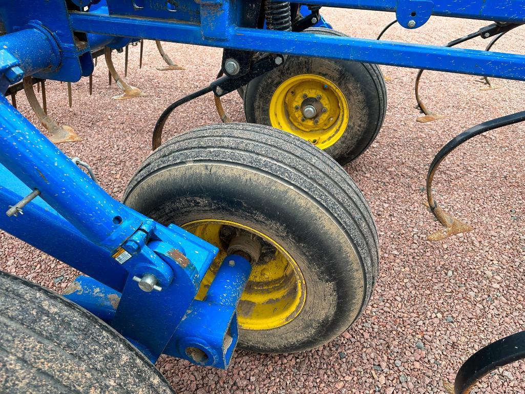 2012 Landoll 9630-20 20" field cultivator, walking tandem wheels, 5-bar spike harrow, transport