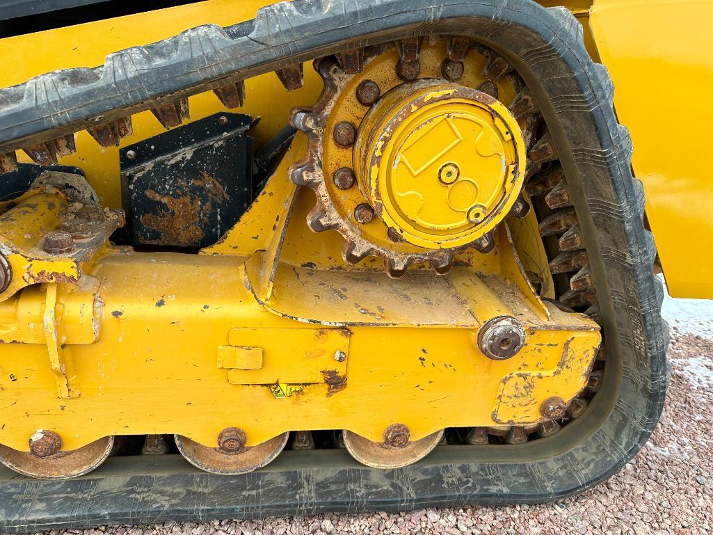 2019 Cat 249D track skid steer, cab w/AC, 12" tracks, aux hyds, hyd quick coupler, bucket, pilot