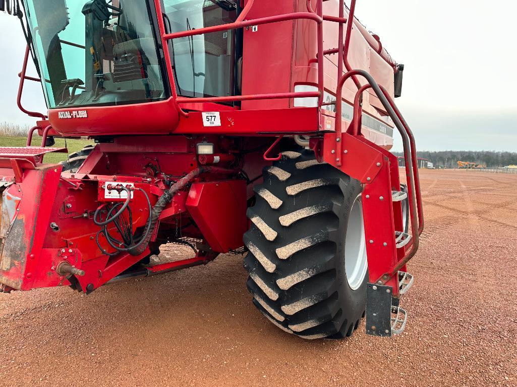 1995 Case IH 2166 combine, CHA, 30.5L-32 drive tires, 3-spd hydro trans, Cummins diesel engine,