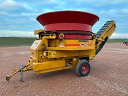 Haybuster H-1000 tub grinder bale processor, 1000 PTO drive, folding rubber belt discharge conveyor,