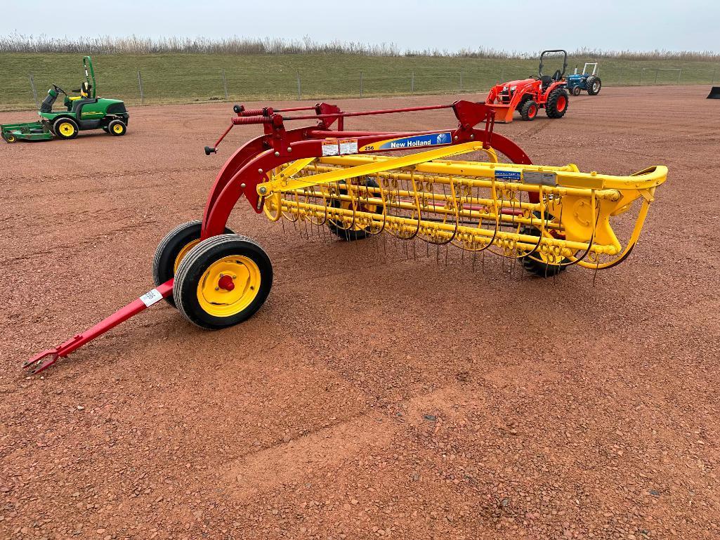 2014 New Holland 256 hay rake, front dolly wheels, low use, SN: YEN130048.