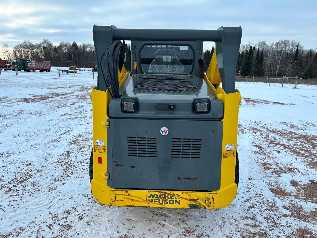 2015 Wacker Neuson SW28 skid steer, cab w/AC, high flow aux hyds, 2-spd, hyd quick coupler, Perkins