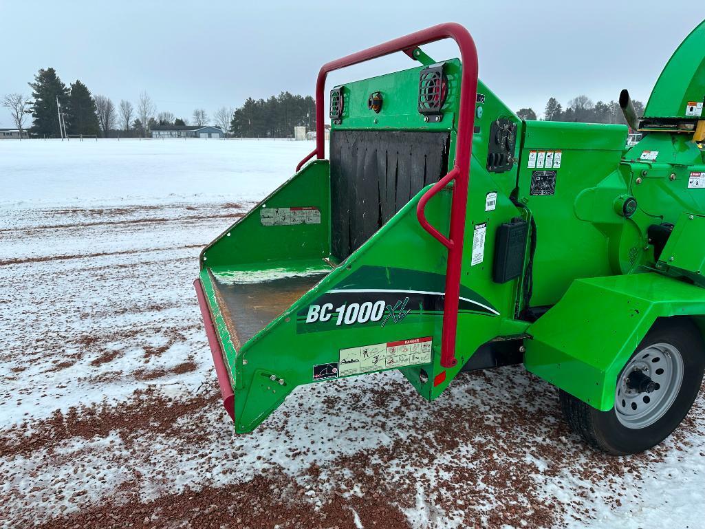 2018 Vermeer BC1000XL portable wood chipper, Deutz diesel engine, 12" feed opening, hyd roll feed,