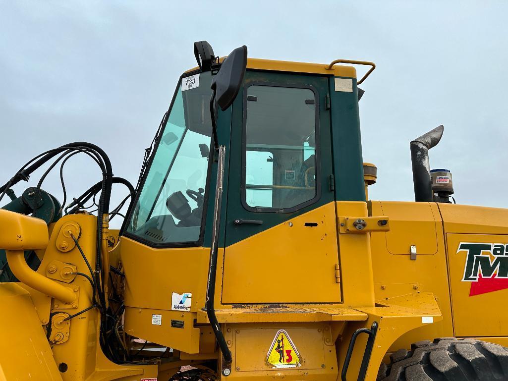 2002 Kawasaki 65TMV wheel loader, cab w/AC, 20.5x25 tires, 4-spd powershift trans, JRB quick coupler