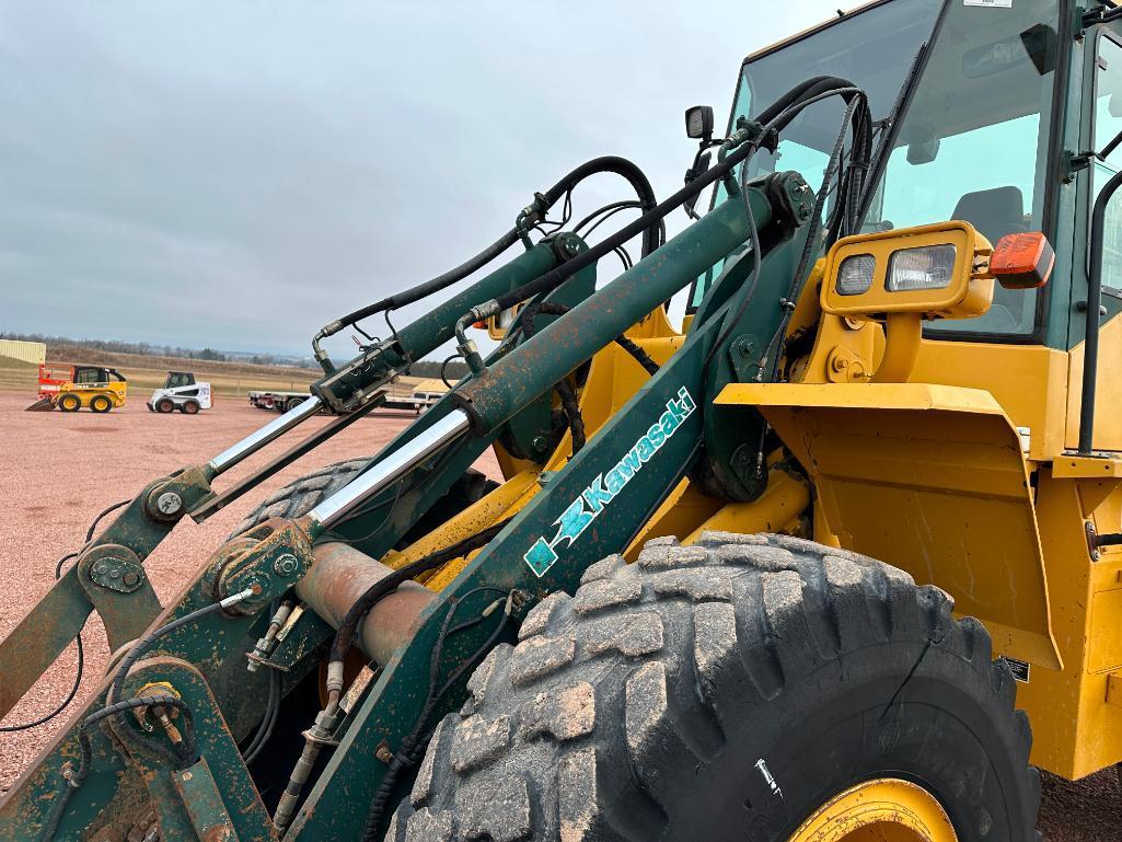 2002 Kawasaki 65TMV wheel loader, cab w/AC, 20.5x25 tires, 4-spd powershift trans, JRB quick coupler