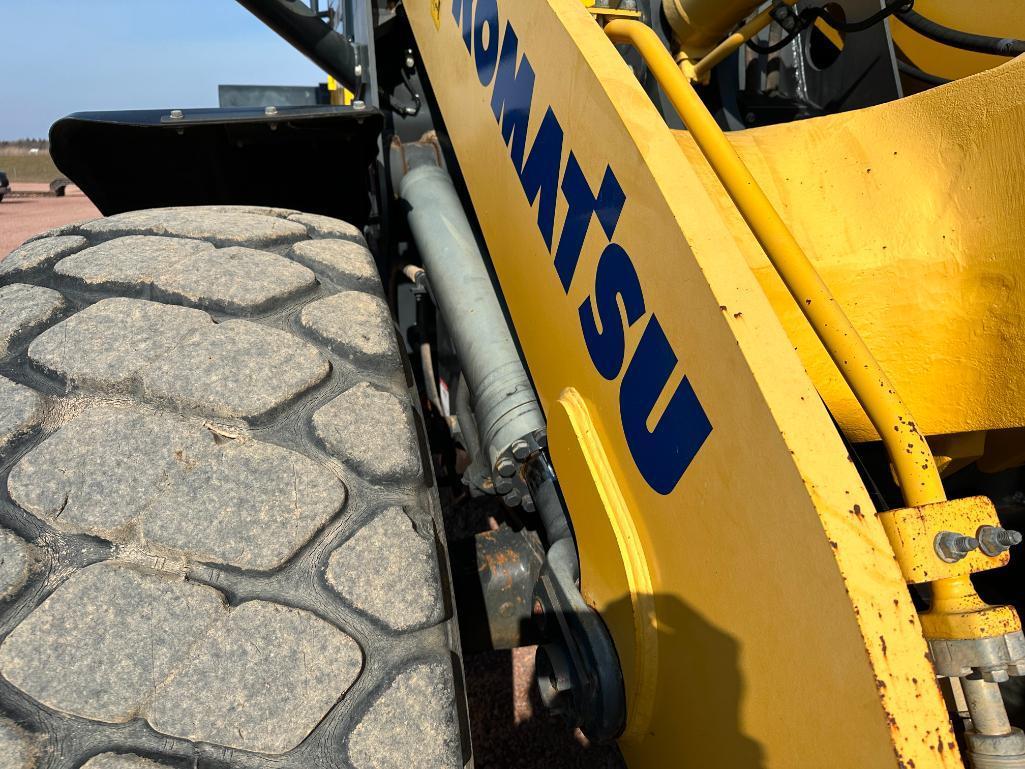 2014 Komatsu WA320-7 wheel loader, cab w/AC, 20.5x25 tires, hydro trans, 3rd valve, JRB quick