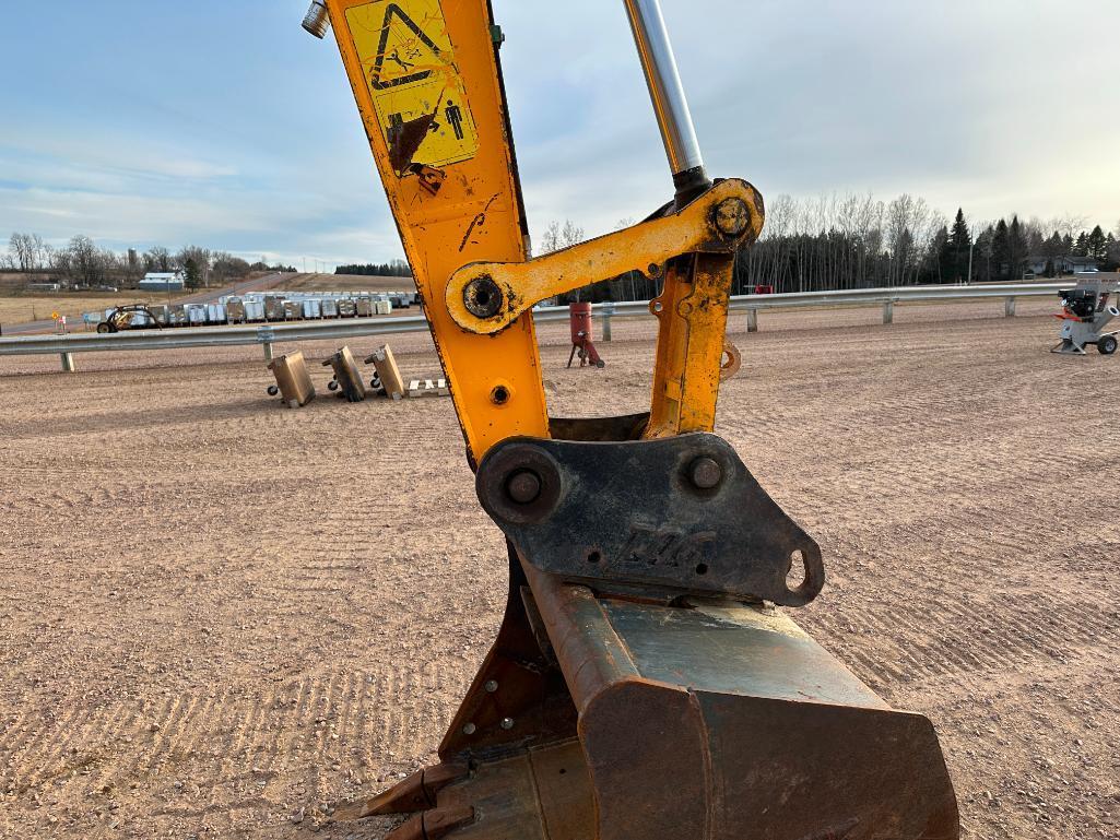 2019 JCB JZ141LC excavator, cab w/AC, 24" tracks, 9'10" stick, front blade, 48" quick coupler