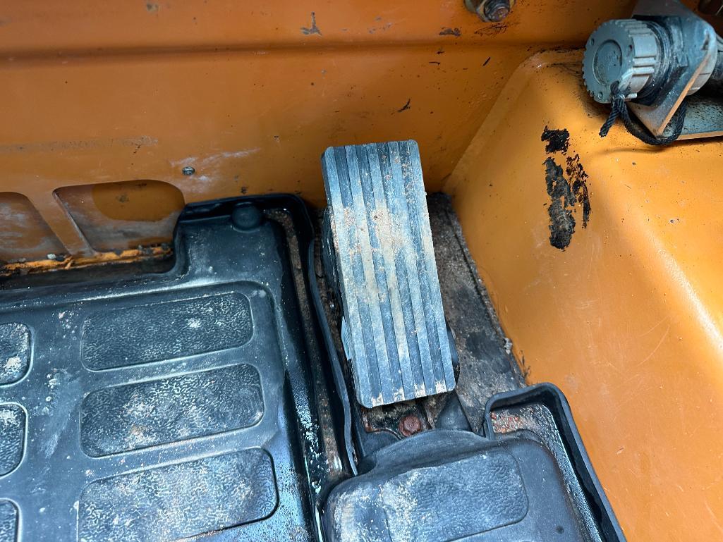 2019 Case SV340 skid steer, cab w/AC, high flow aux hyds, hyd quick coupler, 2-spd, pilot controls,