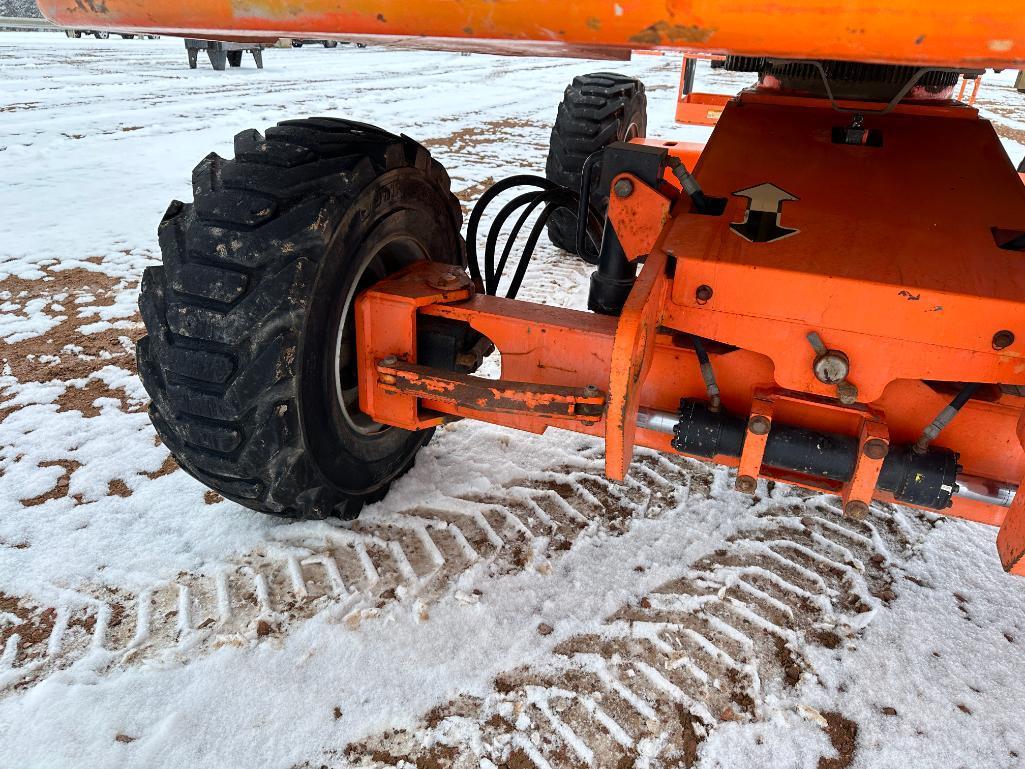 2004 JLG 400S boom lift, Deutz diesel engine, 40' lift, 12x16.5 tires, swivel basket, runs &