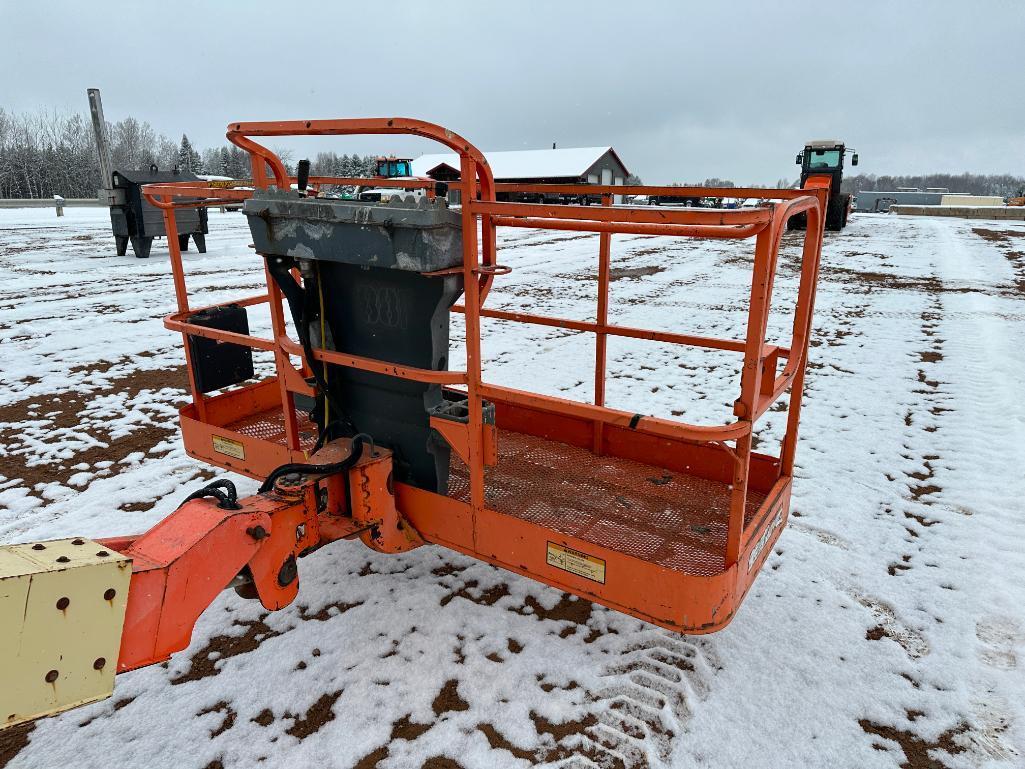 2004 JLG 400S boom lift, Deutz diesel engine, 40' lift, 12x16.5 tires, swivel basket, runs &