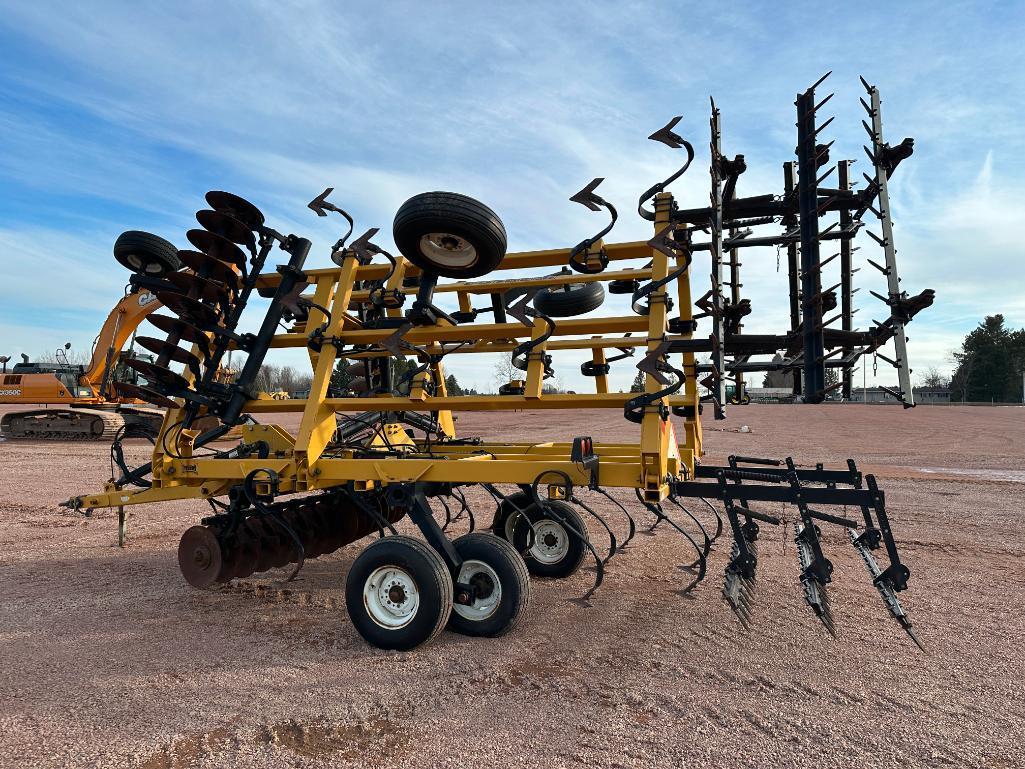 Landoll 850-22 soil finisher, 22', hyd depth controlled disks, 3-bar spike harrow, tandem base