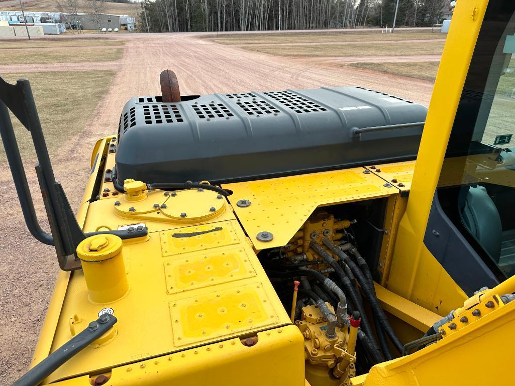 2013 Komatsu PC160LC-8 excavator, cab w/AC, 27 1/2" track pads, 8'5" stick, Komatsu diesel engine,