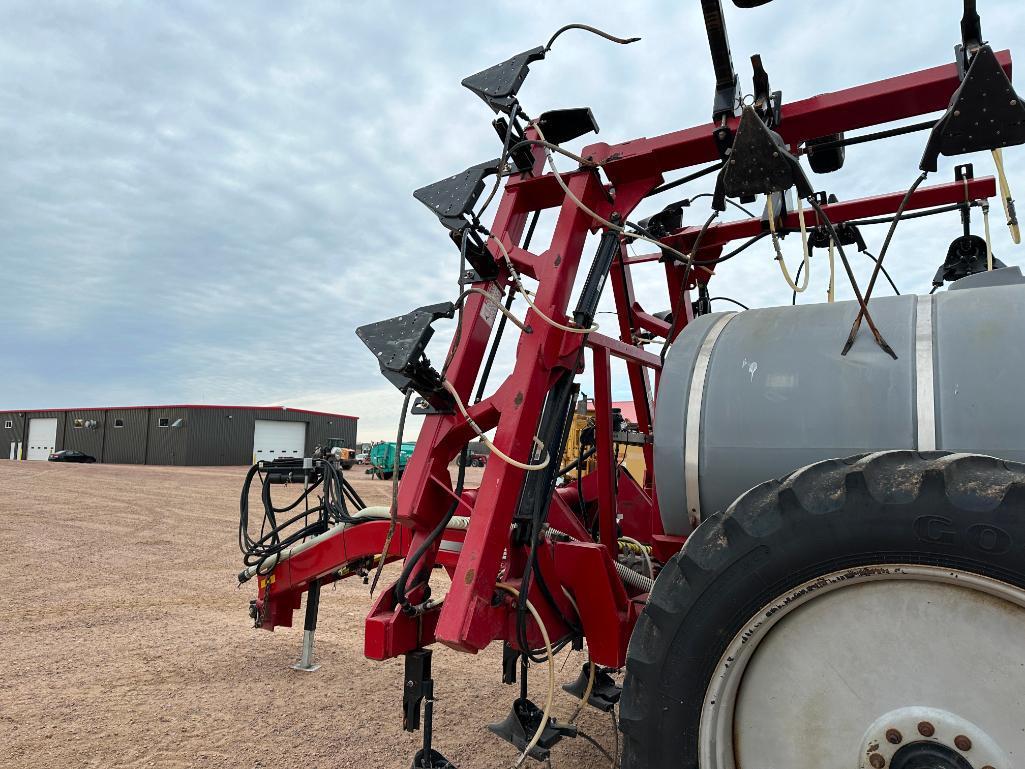 2013 Case IH 2800 Nutri-Placer 16-row fertilizer applicator, Y drop units, 1,300-gallon poly tank,