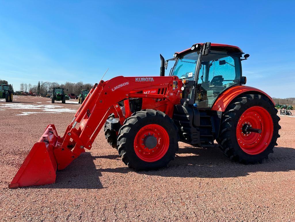 2019 Kubota M7-152 tractor, CHA, MFD, Kubota LM2605 loader, 480/70R46 rear tires, powershift trans,