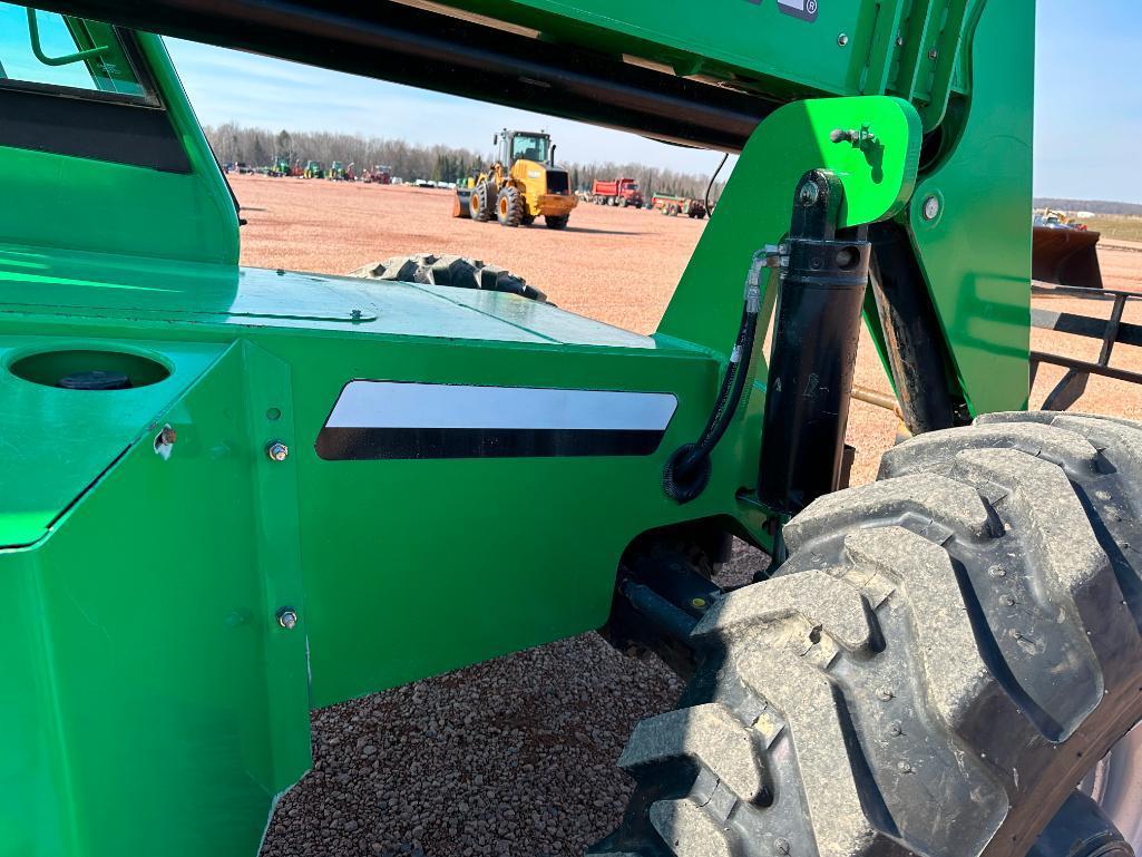 2013 Skytrak 6042 telehandler, cab w/heat, 4x4, 6,000 lb capacity, 42' lift, 4-speed powershift