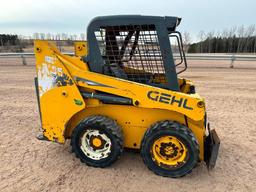 2018 Gehl R105 skid steer, OROPS, aux hyds, Yanmar diesel engine, T-bar controls, 27x8.5-15 tires,