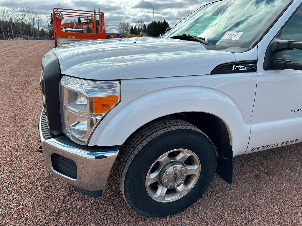 (TITLE) 2014 Ford F-250 XL service truck, 2x4, ext. cab, 6.2 L gas engine, auto trans, RKI tool