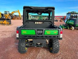 2019 John Deere XUV 835M Gator utility vehicle, cab w/AC, 4x4, gas engine, power dump bed, brush