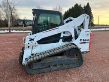 2016 Bobcat T750 track skid steer, Cab w/AC, 17" tracks, aux hyds, Selectable Joystick Controls,