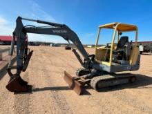 Volvo EC 35 excavator, OROPS, 12" rubber tracks, front blade, 24" bucket, 3rd valve, hyd thumb, runs