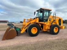 2016 Hyundai HL955 wheel loader, cab w/AC, 20.5x25 tires, quick coupler bucket, 4-spd powershift