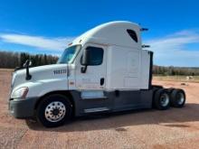 (TITLE) 2016 Freightliner Cascadia Evolution 125 sleeper cab truck tractor, tandem axle, Detroit