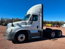 (TITLE) 2015 Freightliner Cascadia Evolution 125 day cab truck tractor, tandem axle, Detroit DD15AT