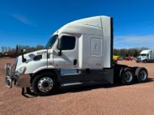 (TITLE) 2016 Freightliner Cascadia Evolution 132 sleeper cab truck tractor, tandem axle, Detroit