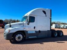 (TITLE) 2016 Freightliner Cascadia Evolution 125 sleeper cab truck tractor, Detroit DD15AT @505 hp