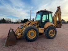 New Holland LB115 tractor loader backhoe, cab w/ heat, 4x4, ext hoe, powershift trans, 2-stick