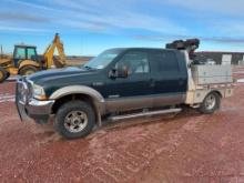 (TITLE) 2004 Ford F-250 Lariat service truck, 4x4, diesel engine, auto trans, crew cab, aluminum