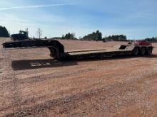 (TITLE) 2004 XL Specialized XL110HDG 55-ton tri axle hyd RGN trailer, 8'6"x24' well, outriggers, air