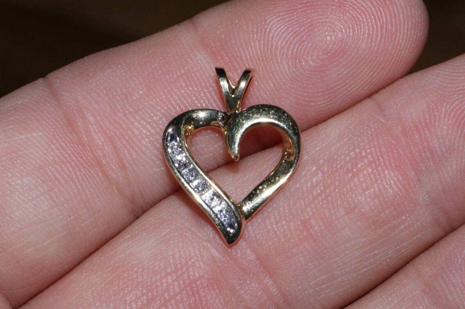 Vintage Natural Diamond & Solid 10K Yellow Gold Heart Pendant