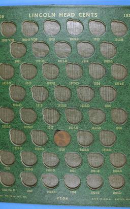 Book Collection of 40 Pennies - 32 Wheat Pennies & 8 Memorial Pennies