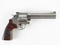 Smith & Wesson mdl 629-6, .44 Mag Revolver