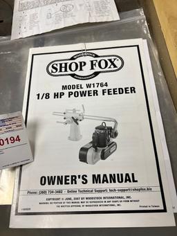 SHOP FOX W1702 - 1/8 HP Power Feeder