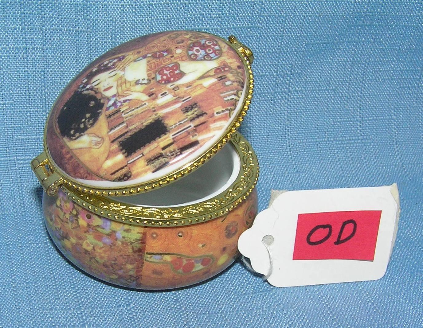 German porcelain artist sighned Gustav Klimt hinged trinket box